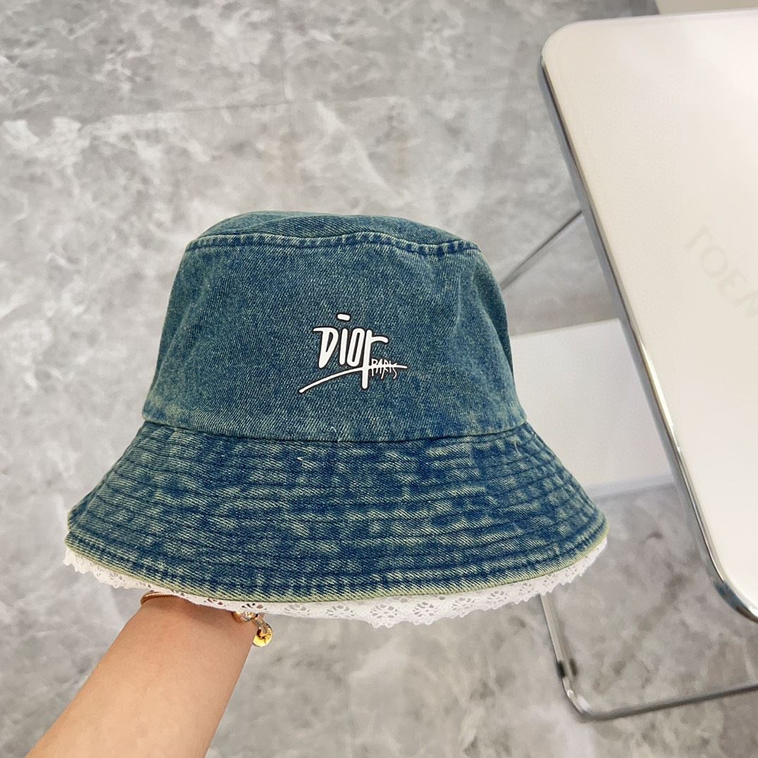 Christian Dior Caps